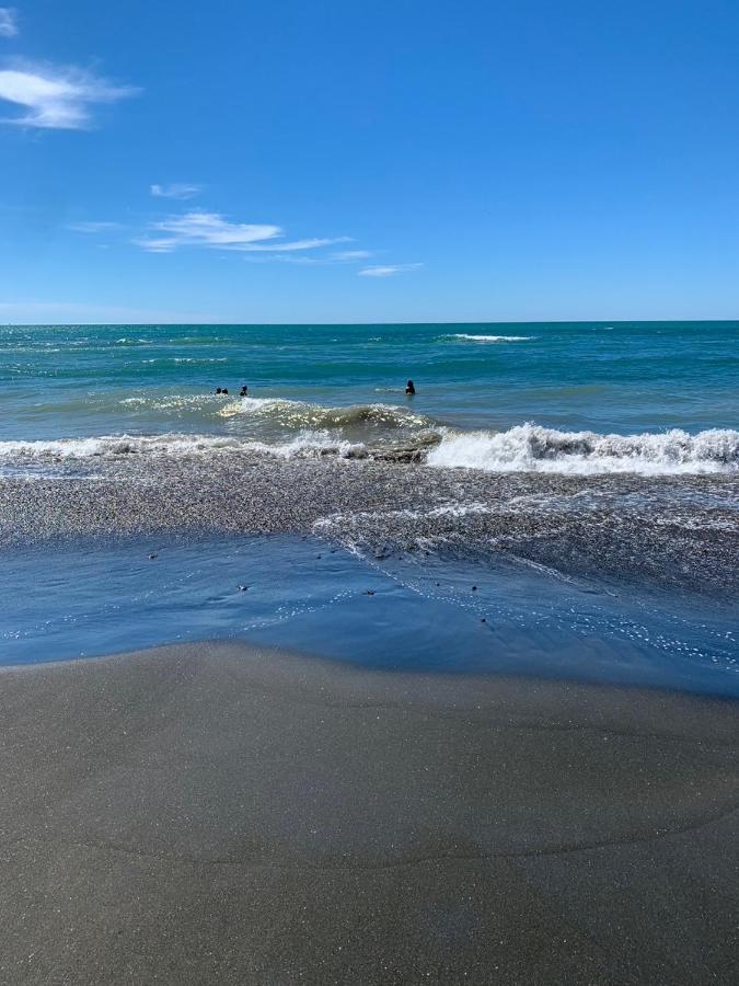 Urenui Beach Bach Exteriör bild